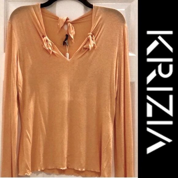 🆕 Krizia Peach Top🔥 - Picture 6 of 16